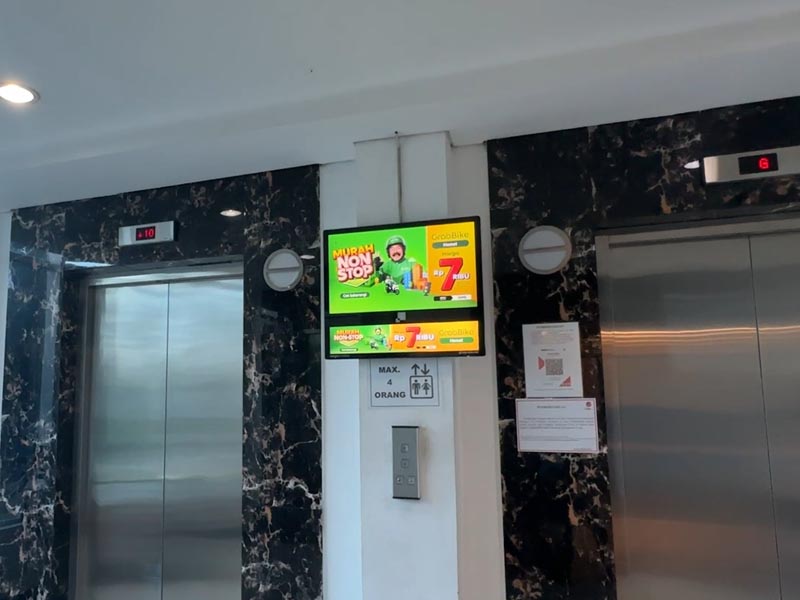 Lift Penghuni